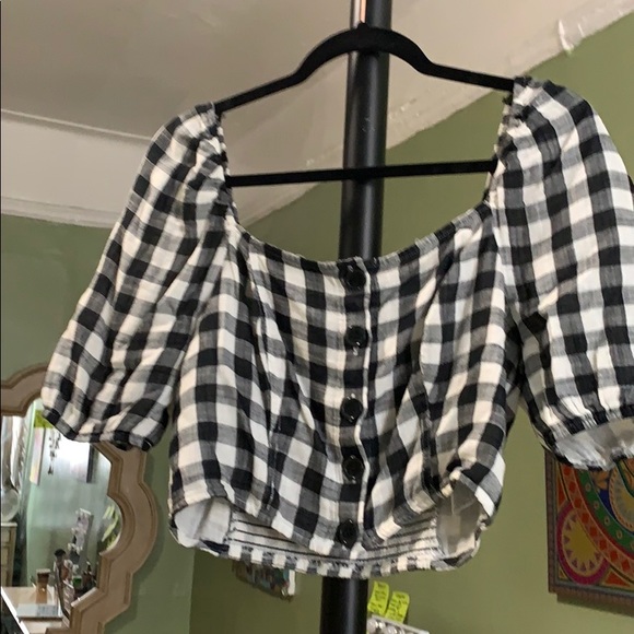 Stretchy crop top - Picture 2 of 4